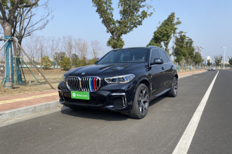 宝马X5 2022款 xDrive 40Li M运动套装