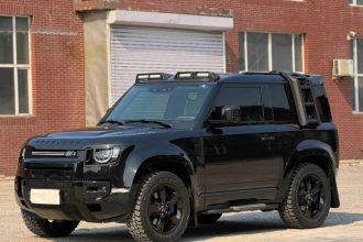 路虎卫士 2024款 90 3.0T P400 HSE