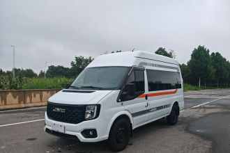 江铃福顺 2025款 2.0T 6MT柴油中轴中高顶商运型多功能乘用车7座