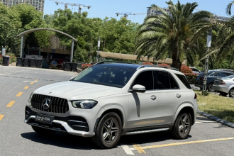奔驰GLE 2020款 GLE 450 4MATIC 时尚型