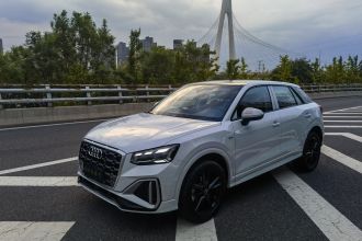 奥迪Q2L 2023款 35TFSI 进取动感型