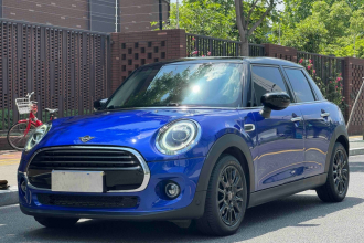 MINI 2019款 1.5T COOPER 经典派 五门版