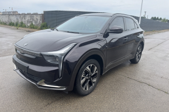 哪吒汽车 哪吒U 2022款 智400 Pro 三元锂