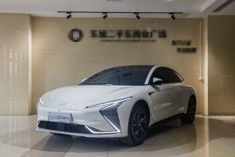 智己汽车 智己L7 2022款 Dynamic