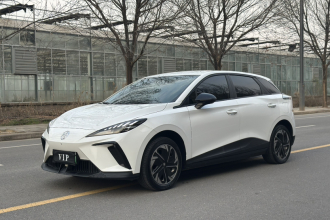 名爵 MG4 EV 2023款 415km 出海冠军版