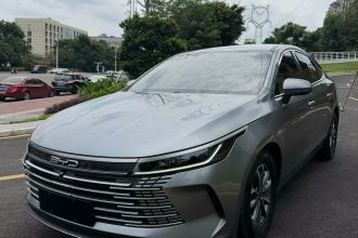 比亚迪 驱逐舰05 2024款 荣耀版 DM-i 55KM 豪华型