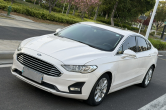 福特 蒙迪欧 2018款 EcoBoost 180 智控时尚型 国VI