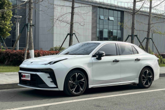 领克03 2025款 1.5TD DCT冠军版Pro