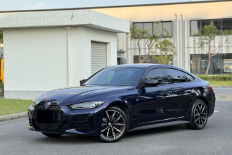 宝马4系 2023款 425i Gran Coupe M运动曜夜套装