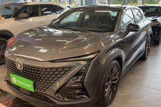 长安UNI-T 2022款 2.0T 尊贵型