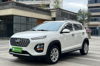 奇瑞 瑞虎3X 2021款 PLUS 1.5L 手动痛快红枣版