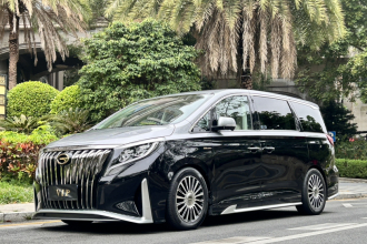 广汽传祺 传祺M8 2021款 大师系列 390T 四座荣耀版