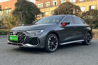 奥迪A3 2026款 A3L Limousine 35TFSI 飞驰尊享型