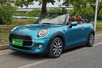 MINI 2018款 1.5T COOPER CABRIO 艺术家