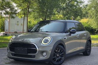 MINI 2018款 1.5T COOPER 经典派 五门版