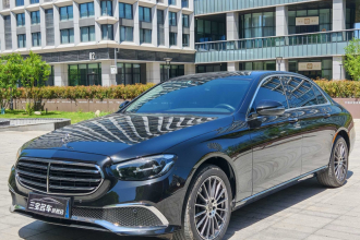 奔驰E级 2023款 E 260 L