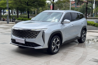 吉利汽车 博越L 2023款 1.5TD DCT尊贵型