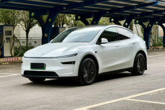 特斯拉 Model Y 2025款 改款 长续航全轮驱动版