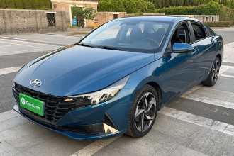 现代 伊兰特 2021款 1.5L CVT LUX尊贵版