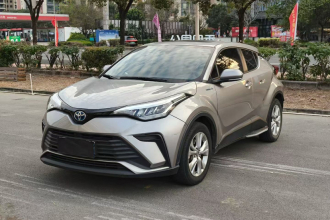 丰田 奕泽IZOA 2021款 双擎 2.0L 奕行版