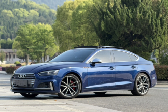 奥迪A5 2017款 Sportback 45 TFSI quattro 运动型