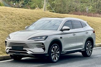 比亚迪 宋PLUS新能源 2025款 DM-i 智驾版 112KM 尊贵型