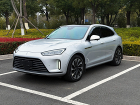 鸿蒙智行 问界M5 2022款 增程四驱至臻版