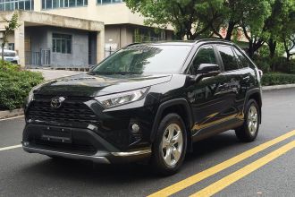 丰田 RAV4荣放 2021款 2.0L CVT两驱都市版