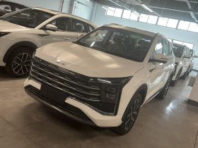 江淮汽车 江淮X8 PLUS 2024款 1.5TGDI DCT智享版 5座