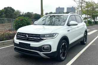 大众 探影 2021款 200TSI DSG 悦智联版