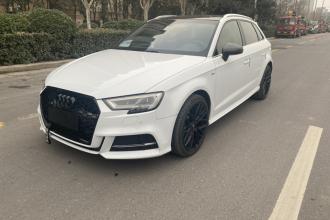 奥迪A3 2018款 30周年年型 Sportback 35 TFSI 运动型