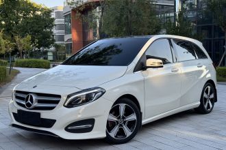 奔驰B级 2017款 B 200 时尚型