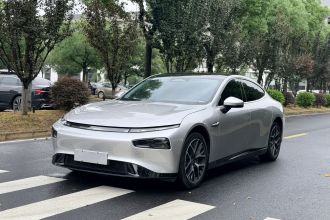 小鹏P7 2023款 P7i 702 Max
