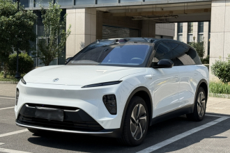蔚来ES8 2024款 75kWh 行政版