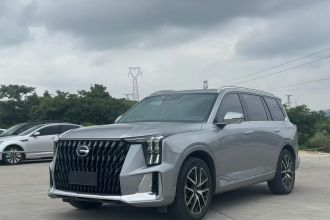 广汽传祺 传祺GS8 2022款 双擎系列 2.0TM 两驱尊贵版 （六座）