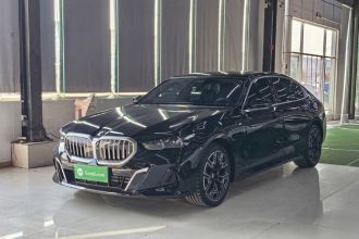 宝马5系 2024款 530Li 尊享型 M运动套装