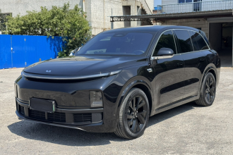 理想汽车 理想L8 2023款 Pro