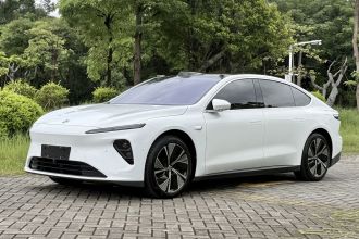 蔚来ET7 2024款 75kWh 行政版