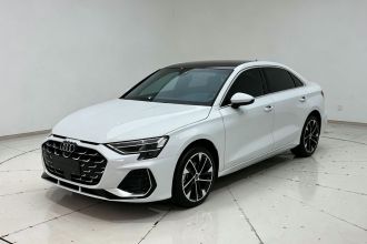 奥迪A3 2025款 A3L Limousine 35TFSI 飞驰尊享型