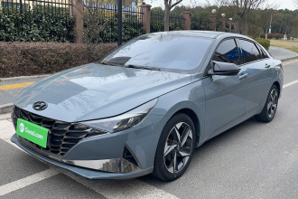 现代 伊兰特 2021款 1.5L CVT LUX尊贵版