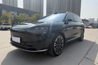 鸿蒙智行 问界M9 2024款 增程 Ultra版 42kWh 6座版