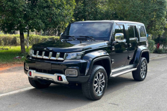 北京越野BJ40 2024款 2.0T 城市猎人荣耀版