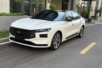 福特 蒙迪欧 2022款 改款 EcoBoost 245 至尊型