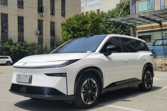 丰田 铂智3X 2025款 520 Pro 激光雷达版