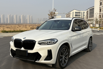 宝马X3 2023款 改款 xDrive30i 领先型 M曜夜套装
