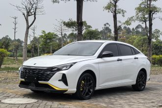 东风风神 奕炫 2023款 马赫版 1.5T 自动追猎骑士版