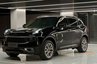 领克01 2017款 2.0T 两驱型版