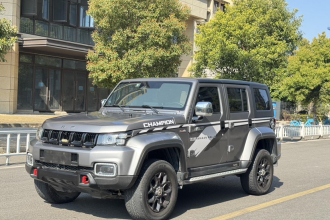北京越野 北京BJ40 2021款 2.0T 自动四驱环塔冠军版
