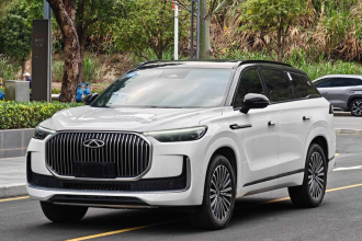 奇瑞 瑞虎9 2025款 2.0T 自动两驱尊享版 5座