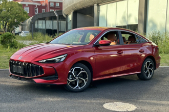 名爵 MG5 2026款 300DTGI 全球旗舰MAX版